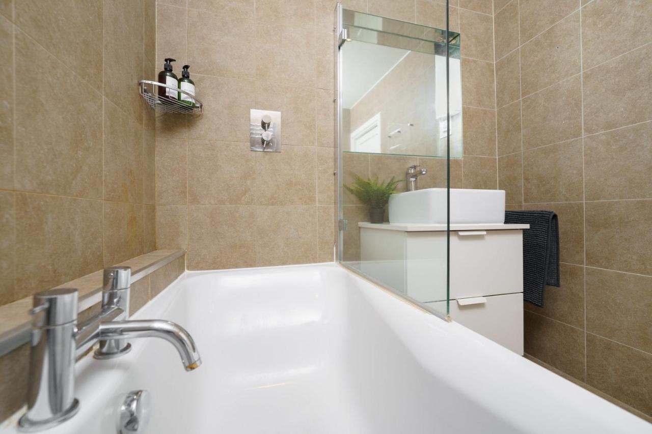 Huge & Central 3 Bedr, 4 Beds, Covent Gdn London Eksteriør bilde
